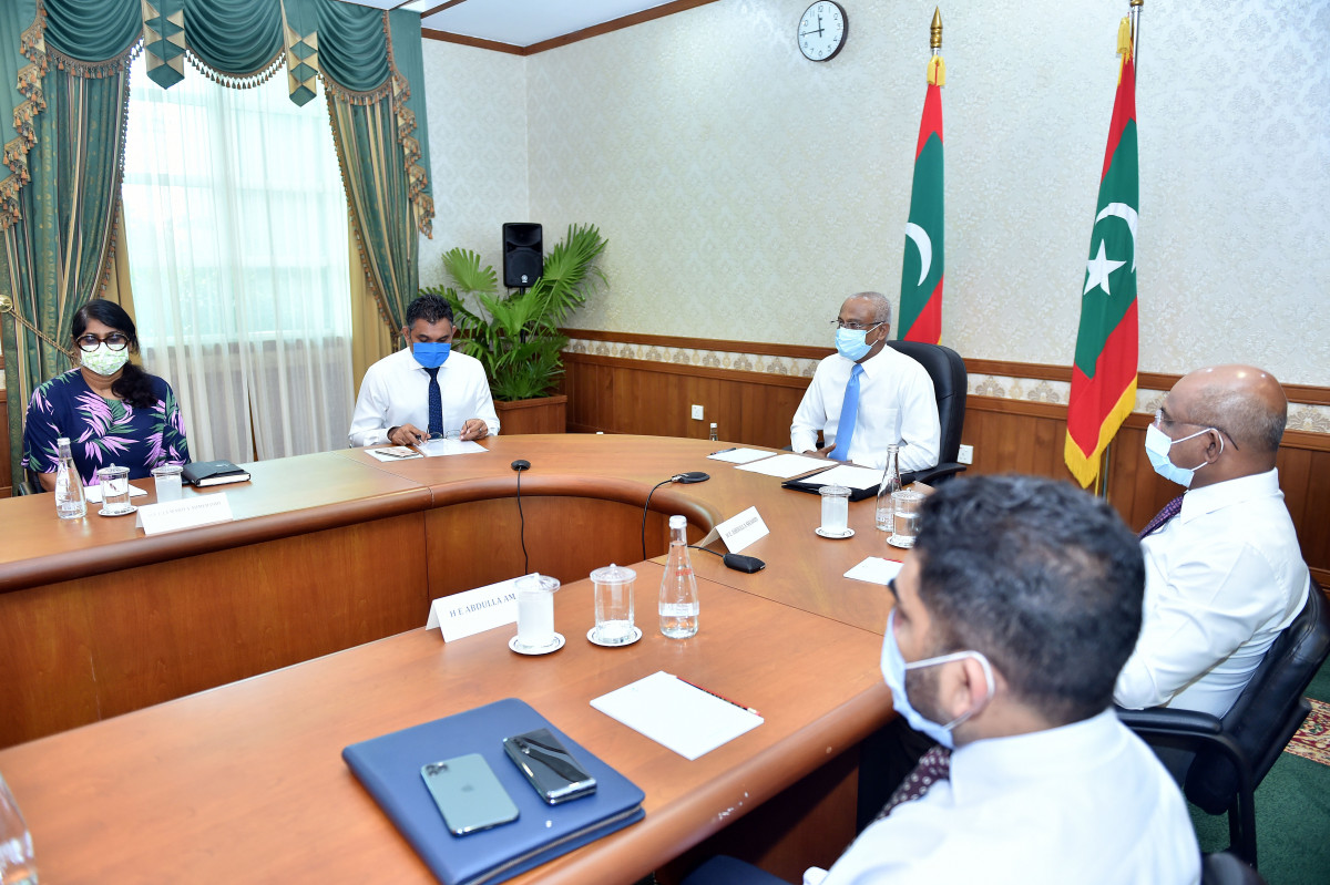 ރާއްޖޭގެ ބޯޑަރު ހުޅުވާލުމުގެ ކުރިން ވާންޖެހޭ ތައްޔާރީތަކާ ބެހޭގޮތުން ރައީސުލްޖުމްހޫރިއްޔާ އކަމާބެހޭ ފަރާތްތަކާއި މަޝްވަރާކުރެއްވުން -- ފޮޓޯ: ރައީސް އޮފީސް