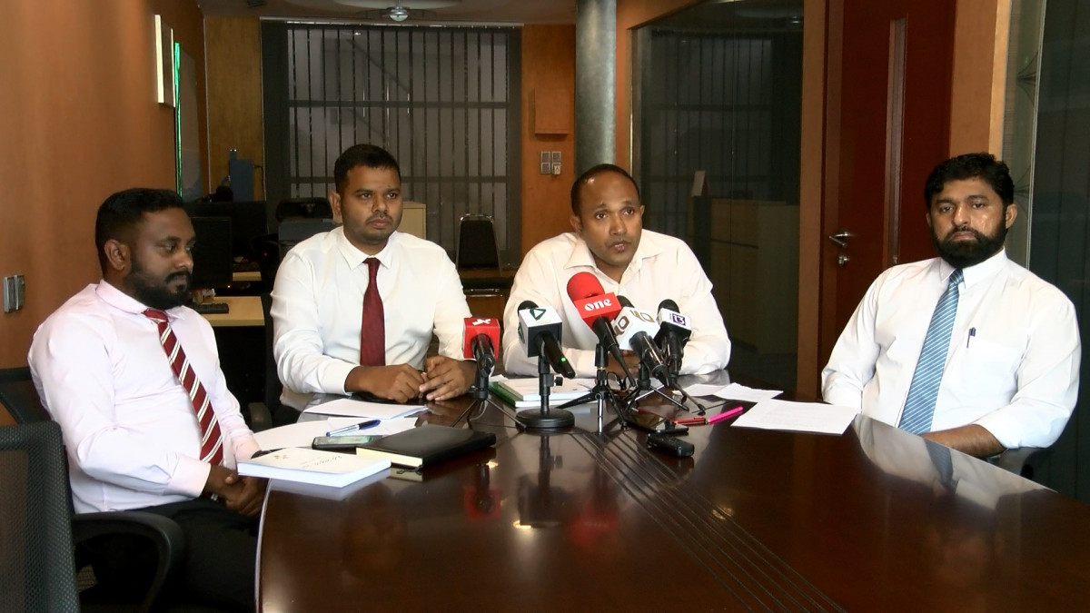 އަންގާރަ ދުވަހު ރައީސް ޔާމީންގެ ލޯޔަރުންގެ ޓީމުން ބޭއްވި ނޫސްވެރިންގެ ބައްދަލުވުން