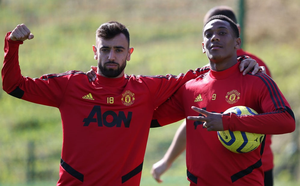 ޔުނައިޓެޑްގެ ފަރިތަކުރުންތަކުގެ ތެރެއިން އެޓީމުގެ ބްރޫނޯ ފެނާންޑޭސް އާއި އެންތަނީ މާޝިއަލް