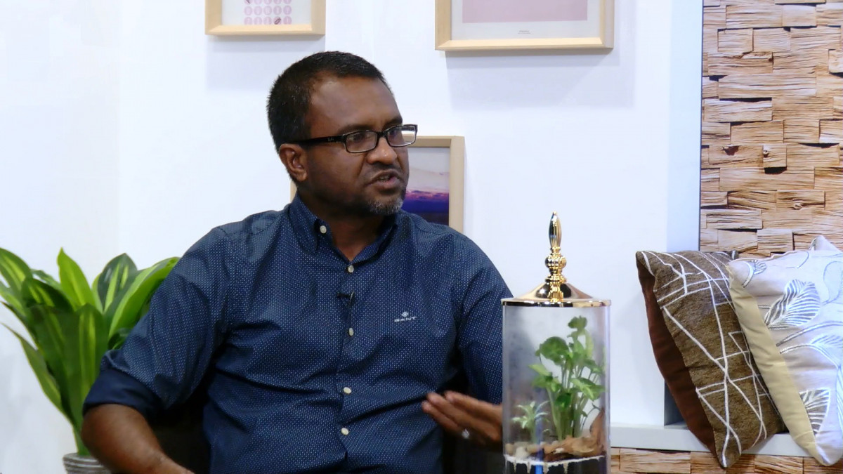 ކުރީގެ ޕްރޮސެކިއުޓަރ ޖެނެރަލް މުހުތާޒް މުހުސިން، ރާއްޖެޓީވީގެ ފަށާއިރު ޕްރޮގްރާމްގައި