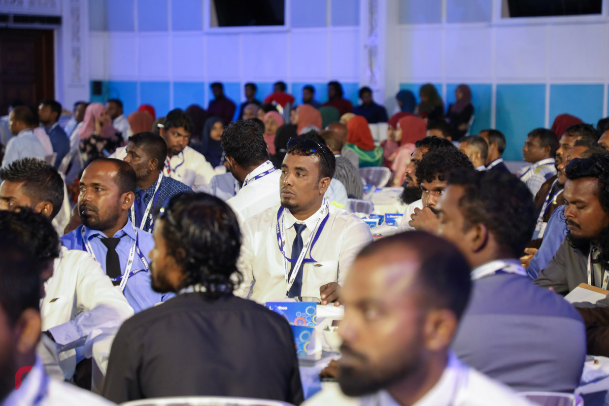 ފެނަކަ ކޯޕަރޭޝަންގެ އިންޖިނިޔަރުންގެ މަހާސިންތާ -- ފޮޓޯ : ޔޫސުފް ސޮފްވާން