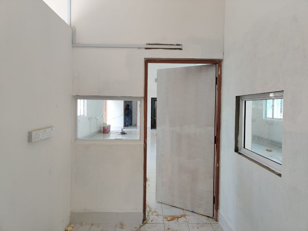 ރީޖަނަލް ފެންވަރުގައި ކޮވިޑް 19 އަށް ފަރުވާ ދިނުމުގެ ގޮތުން، ގަން ރީޖަނަލް ހޮސްޕިޓަލުގައި ޤާއިމްކުރާ ފެސިލިޓީ - މި އިމާރާތުގެ މަސައްކަތް ވަރަށް އަވަހަށް ނިމޭނެކަމަށް ސަރުކާރުން މައުލޫމާތުދެއްވާ -- ފޮޓޯ: ގަން ރީޖަނަލް ހޮސްޕިޓަލް