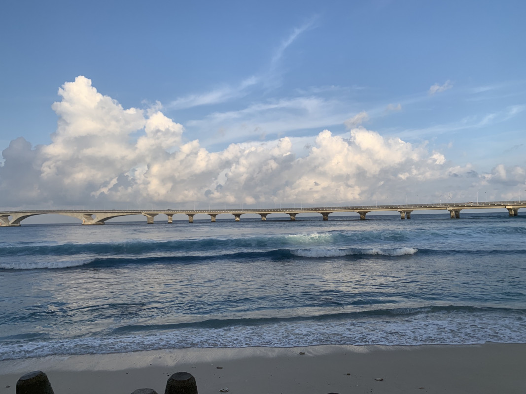 ބްރިޖް ސަރަހައްދު - މާލެ ސަރަހައްދު ލޮކްޑައުން ކުރުމާއި ގުޅިގެން ބްރިޖް ވެސް ފެންނަނީ ފަޅުކޮށް - ފޮޓޯ: ރާއްޖެއެމްވީ