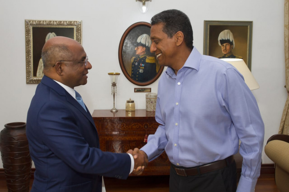 ސީޝެލްގެ ރައީސާއެކު މިނިސްޓަރ އަބްދުﷲ ޝާހިދު