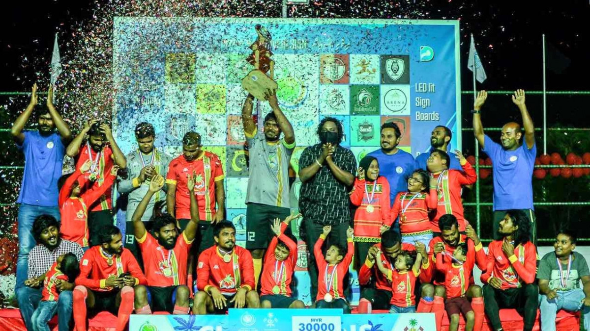 ފިރިހެން ބައިގެ ޗެމްޕިއަންކަން ހޯދި ސްޓްރައިކާސް އެފްސީ