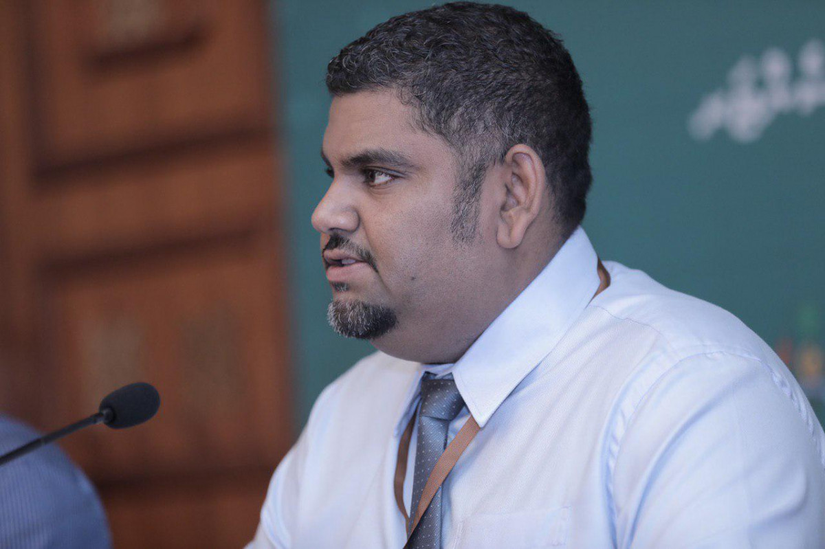 ކޮވިޑް-19 ގެ ޓާސްކް ފޯހުގެ ތަރުޖަމާނު މަބްރޫކް އަޒީޒް