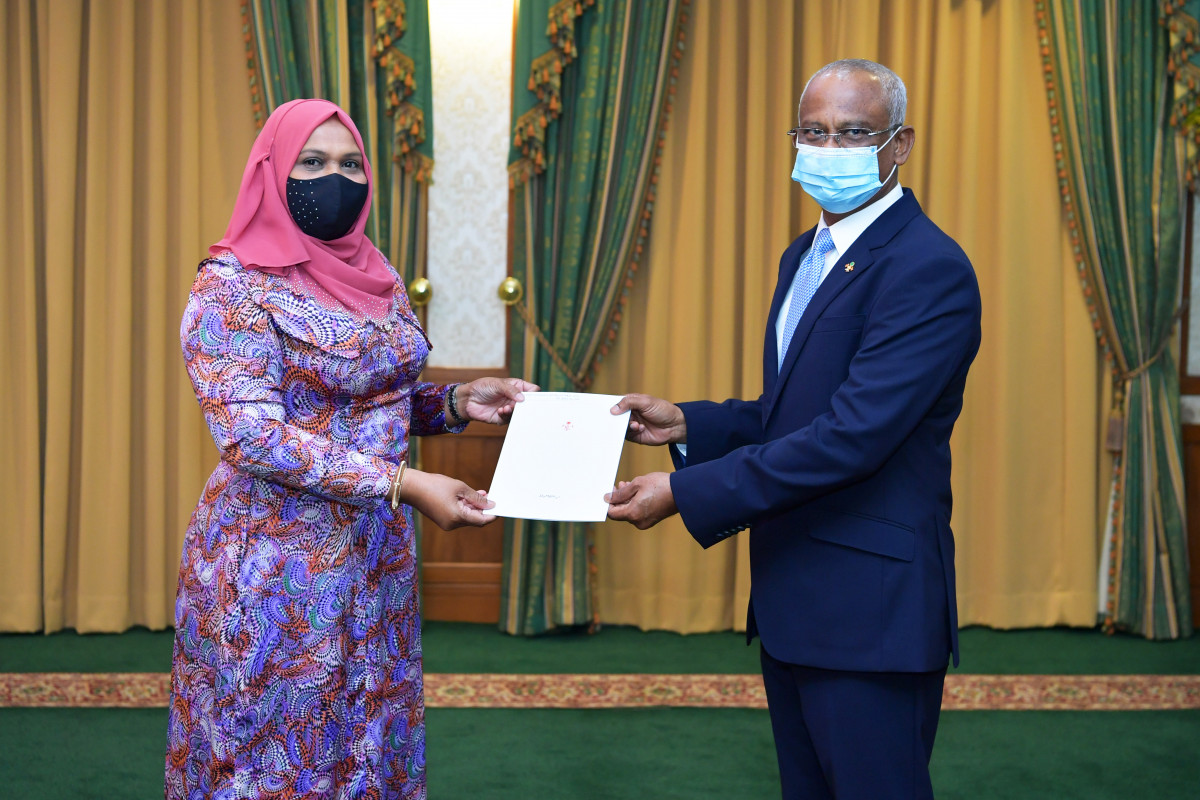 ރައީސުލްޖުމްހޫރިއްޔާ، ހިއުމަން ރައިޓްސް ކޮމިޝަނުގެ މެންބަރުކަމުގެ މަޤާމަށް ބޭފުޅަކު ޢައްޔަން ކުރެއްވުން - ފޮޓޯ: ރައީސް އޮފީސް