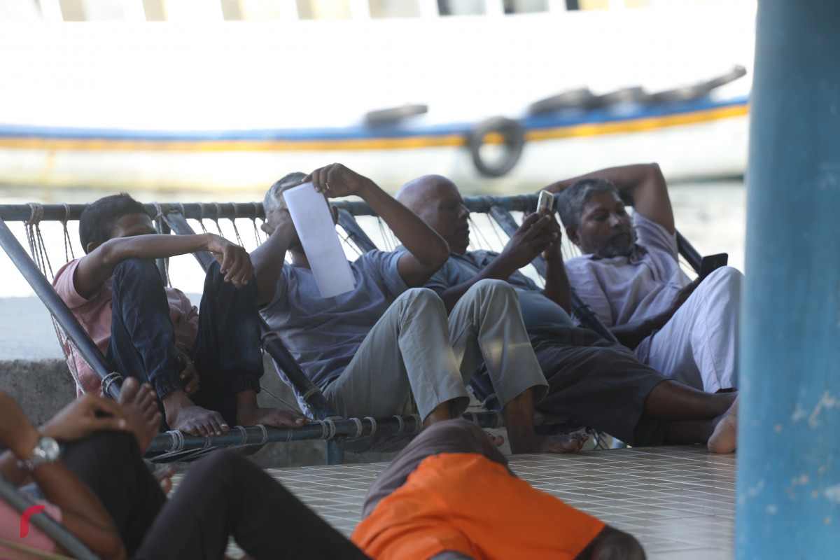 25 މެއި 2019 -- މަސްވެރިންގެ ޕާކު ޖޯލީގައި ބަޔަކު އަރާމު ކުރަނީ-- ފޮޓޯ: ޝުއައިބް މުހައްމަދު