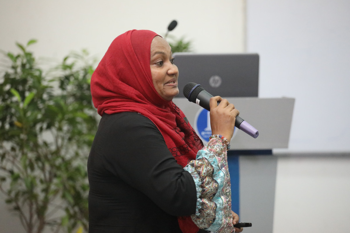 12 ޖޫން 2019 - - އޭޝިޔާ ޕެސިފިކް ޔުނިވަރސިޓީގެ ދަރިވަރުން ދިވެހިރާއްޖޭގެ ގައުމީ ޔުނިވަރސިޓީ އަށް ޒިޔާރަތް ކުރުން-- ފޮޓޯ: ޝުއައިބް މުހައްމަދު