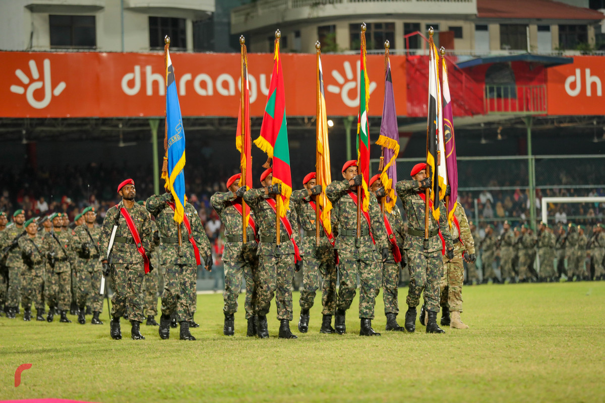 26 ޖުލައި 2019 --މިނިވަން ދުވަހުގެ ރަސްމީ ޕެރޭޑުގެ ހަރަކާތްތައް، ގަލޮޅު ދަނޑުގައި ބޭއްވި ޕެރޭޑް ޝަރަފްވެރި ކޮށްދެއްވީ ރައީސުލް ޖުމްހޫރިއްޔާ އިބްރާހިމް މުހައްމަދު ސޯލިހް-- ފޮޓޯ: ޝުއައިބް މުހައްމަދު