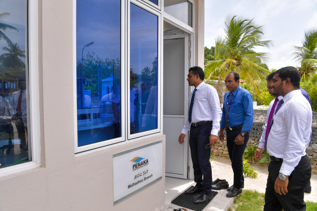 22 ޖޫން 2019 --މި ދަތުރުގައި ނައިބުރައީސް ވަނީ ހއ.މުޅަދޫއަށް ވެސް ވަޑައިގަނެ އެ ރަށުގެ މުއައްސަސާތަކަށް ޒިޔާރަތްކޮށްފައެވެ.-- ފޮޓޯ: ރައީސް އޮފީސް