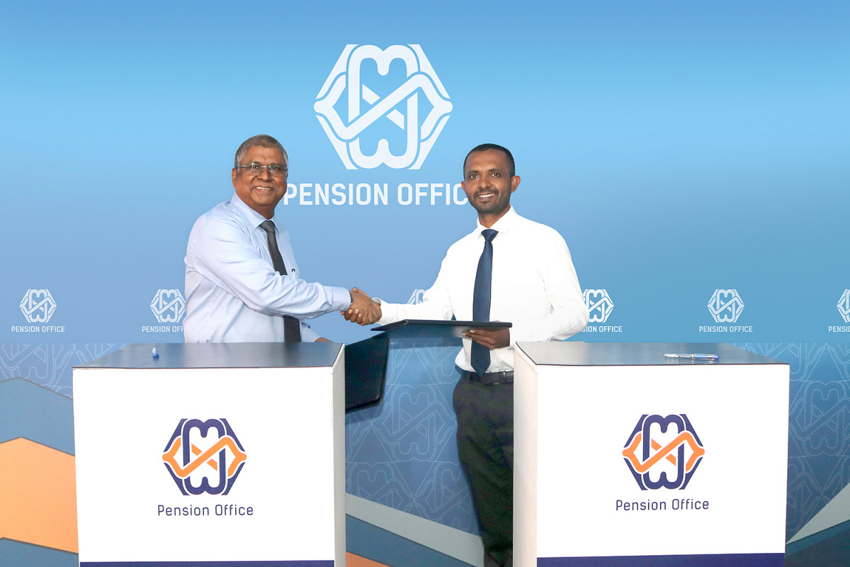 ހައްޖުގެ އަޅުކަން އަދާކުރުމަށް ފައިސާ ދޫކުރުމާބެހޭ އެއްބަސްވުމުގައި ސޮއިކުރުމުގެ ތެރެއިން