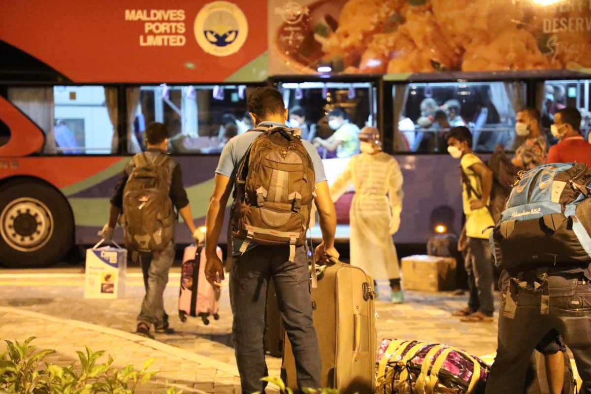 ބަންގްލަދޭޝް ރައްޔިތުން އަނބުރާ ޤައުމަށް ފޮނުވާލުމަށް ކުރާ މަސައްކަތުގެ ތެރެއިން ބައެއް ފަރާތްތައް ހުޅުމާލެ ޓެސްޓިން ފެސިލިޓީއަށް ބަދަލުކުރުމުގެ މަސައްކަތް ކުރިއަށްގެންދަނީ - ފޮޓޯ: އެމްޕީއެލް