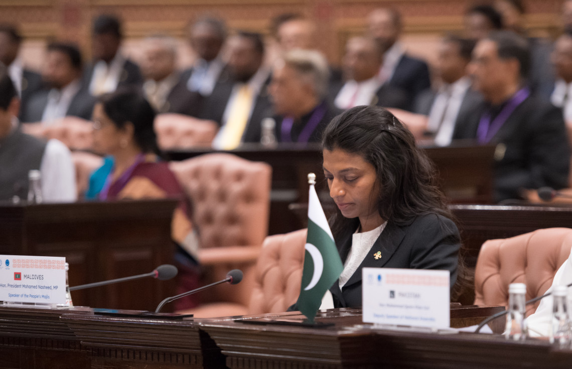 01 ސެޕްޓެމްބަރ 2019 | ހަތަރު ވަނަ ސައުތު އޭޝިޔަން ސްޕީކާރސް ސަމިޓްގެ ތެރެއިން | ރާއްޖޭގެ  ފަރާތުން ބައިވެރިވި ވަފުދުގައި މަޖިލީހުގެ ނައިބް ރައީސް އީވާ އަބްދުﷲ -- ފޮޓޯ: ރައްޔިތުންގެ މަޖިލިސް