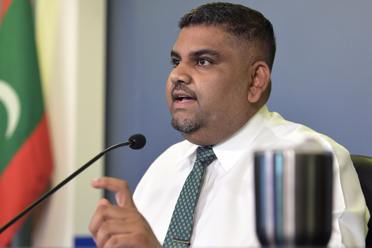 Mohamed Mabrook Azeez, the Spokesperson at the President’s Office, held a press conference on Wednesday afternoon to address the ventilator corruption scandal