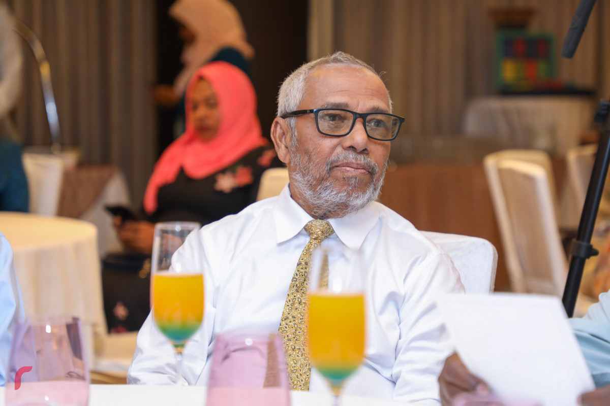 ދޮށީ އުމުރުގެ މީހުންނާބެހޭ ޤައުމީ އެކްޝަން ޕްލޭން އިފްތިތާޙުކުރުމަށް ބޭއްވި ރަސްމިއްޔާތުގެ ތެރެއިން -- ފޮޓޯ: ޔޫސުފް ސޮފްވާން
