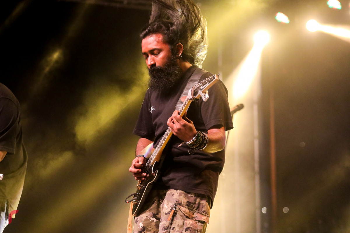 13 އޮގަސްޓް 2019/ހއ.ހޯރަފުށި --ހާއުފާ އީދު ޝޯވ ގެ ތިން ވަނަރޭ. މި ޝޯވގައި ގްރެވިޓީ ބޭންޑް ގެ އިތުރުން ހޯރަފުށީގެ ޒުވާނުންގެ ހަރަކާތްތައް ފެނިގެން ގޮސްފައި-- ފޮޓޯ: ޝުއައިބް މުހައްމަދު