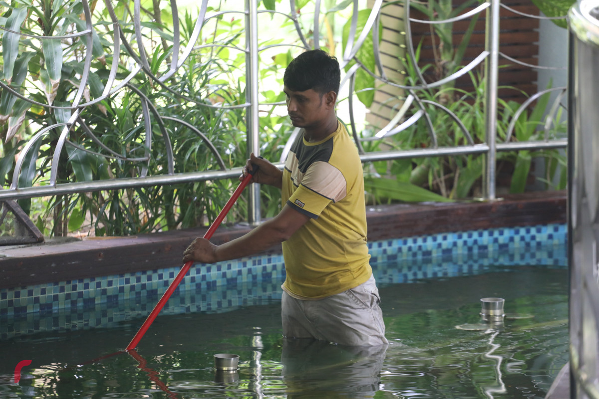 26 މެއި 2019: ސަލްޓަންޕާކު ސާފްކުރުމުގެ މަސްއްކަތްތައް ކުރަނީ -- ފޮޓޯ: ޝުއައިބް މުހައްމަދު