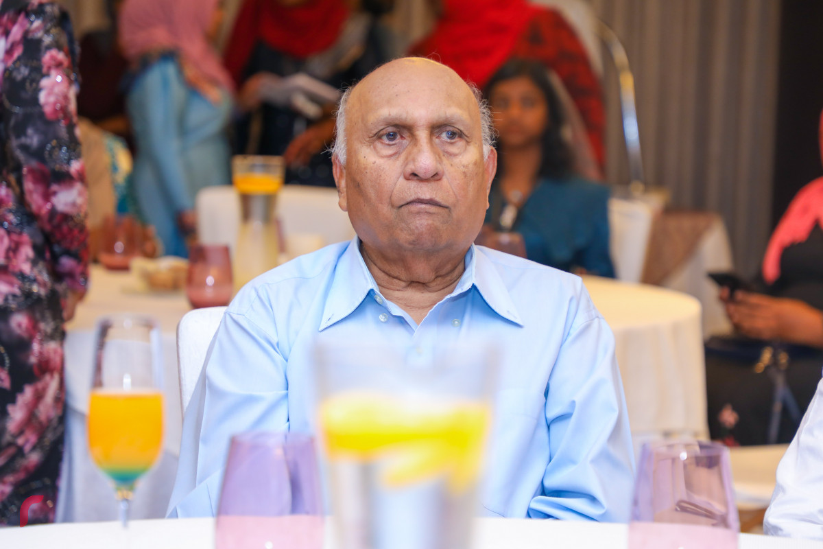 ދޮށީ އުމުރުގެ މީހުންނާބެހޭ ޤައުމީ އެކްޝަން ޕްލޭން އިފްތިތާޙުކުރުމަށް ބޭއްވި ރަސްމިއްޔާތުގެ ތެރެއިން -- ފޮޓޯ: ޔޫސުފް ސޮފްވާން