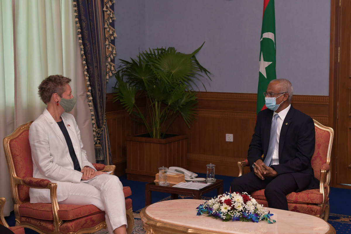 ރައީސް އޯފީހުގައި ބޭއްވުނު ބައްދަލުކުރެއްވުމުގެ ތެރެއިން