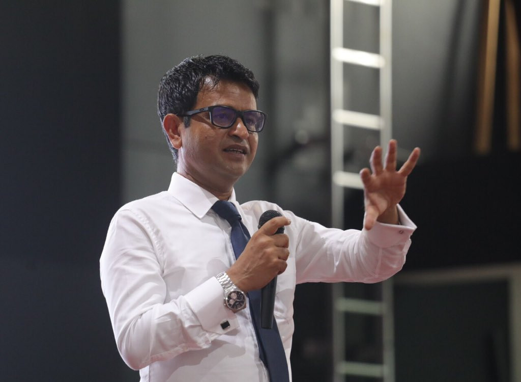 ވާރކްޝޮޕްގައި މެމްބަރު ސަލީމް ވާހަކަފުޅު ދައްކަވަނީ