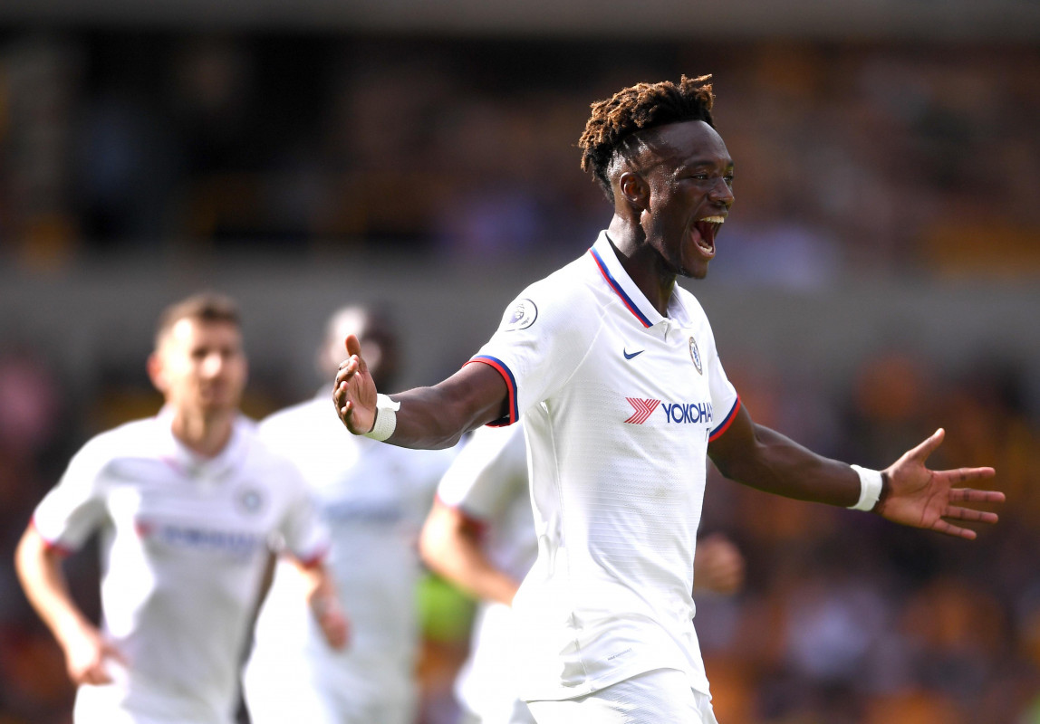 ޗެލްސީ އަދި ވޮލްވްސް ބައްދަލުކުރި މެޗުގެ ތެރެއިން