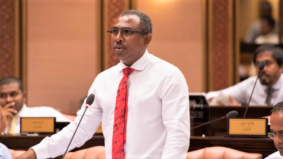 އަލީ އާޒިމް