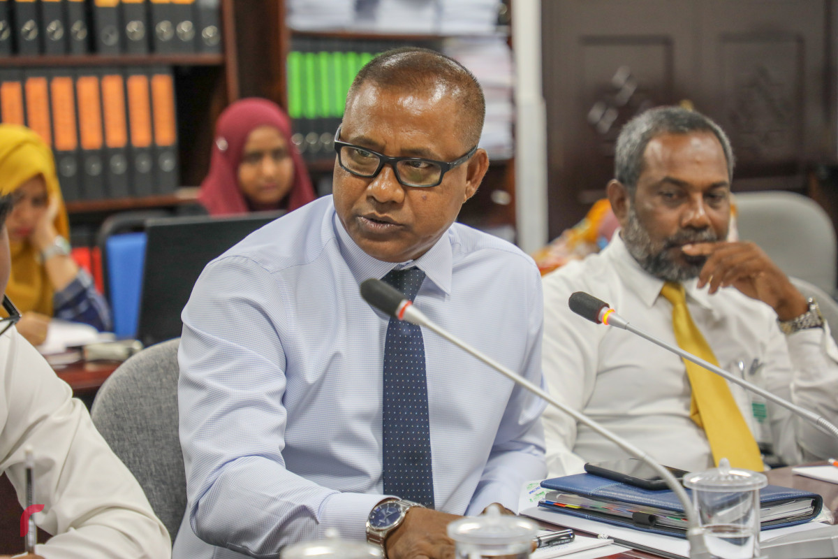 ސިޓީ ކައުންސިލްގެ މެމްބަރުން ހާޒިރުކޮށް، ބޭއްވި ލާމަރުކަޒީ ކޮމެޓީގެ ބައްދަލުވުން -- ފޮޓޯ: ޔޫސުފް ސޮފްވާން