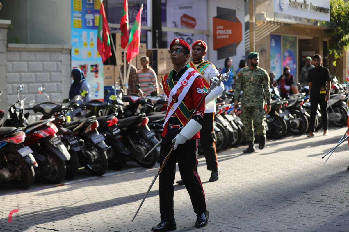 27 ޖުލައި 2019 --މިނިވަން ދުވަހުގެ ރަސްމީ ހިނގާލުމުގެ ތެރެއިން، ސްކޫލް ތަކުގެ ބޭންޑް-- ފޮޓޯ: ޝުއައިބް މުހައްމަދު