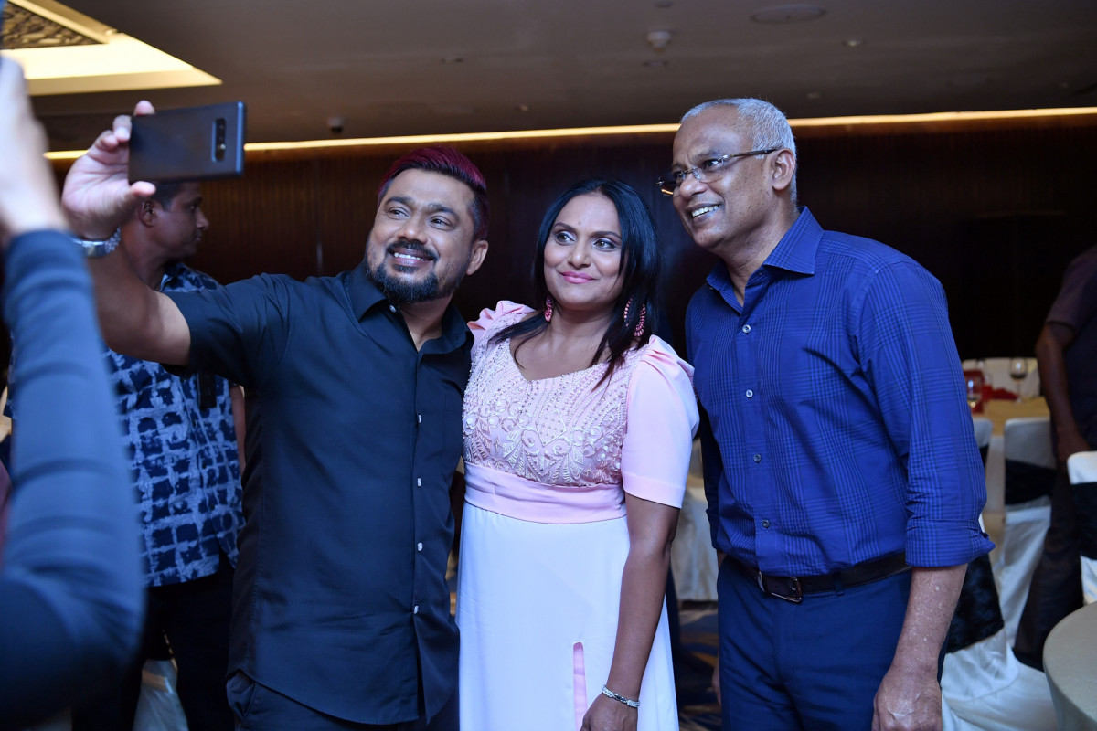 ނިއުމާ މުޙައްމަދުގެ ފިލްމީ ރިހިޔޫބިލް ފާހަގަ ކުރުމުގެ ޙަފްލާ -- ފޮޓޯ: ރައީސް އޮފީސް