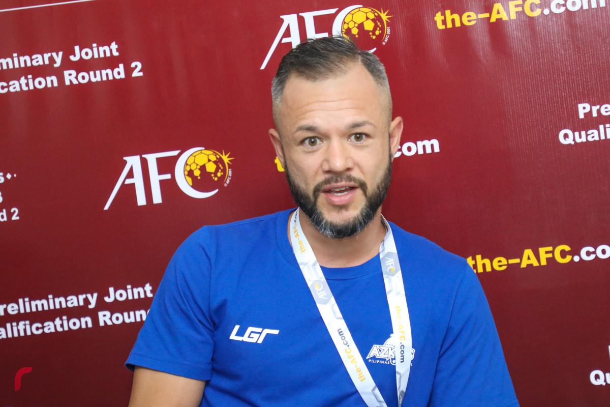 ވޯލްޑް ކަޕް ކޮލިފިކޭޝަންގައި ރާއްޖެ - ފިލިޕިންސް ބައްދަލުކުރާ މެޗުގެ ކުރިން ބޭއްވި ނޫސްވެރިންގެ ބައްދަލުވުމުގެ ތެރެއިން -- ފޮޓޯ : ޔޫސުފް ސޮފްވާން