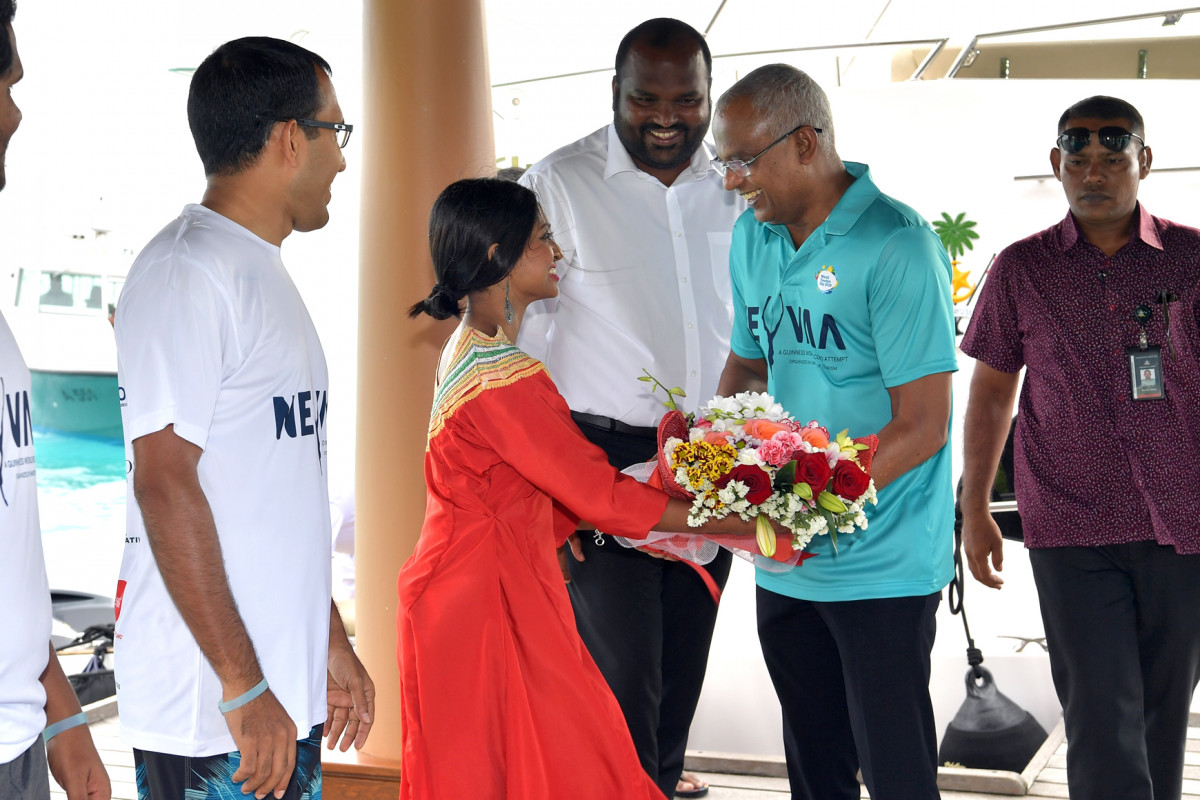 ރާއްޖޭން ޑައިވިންގެ ދުނިޔޭގެ ރެކޯޑު މުގުރާލުން