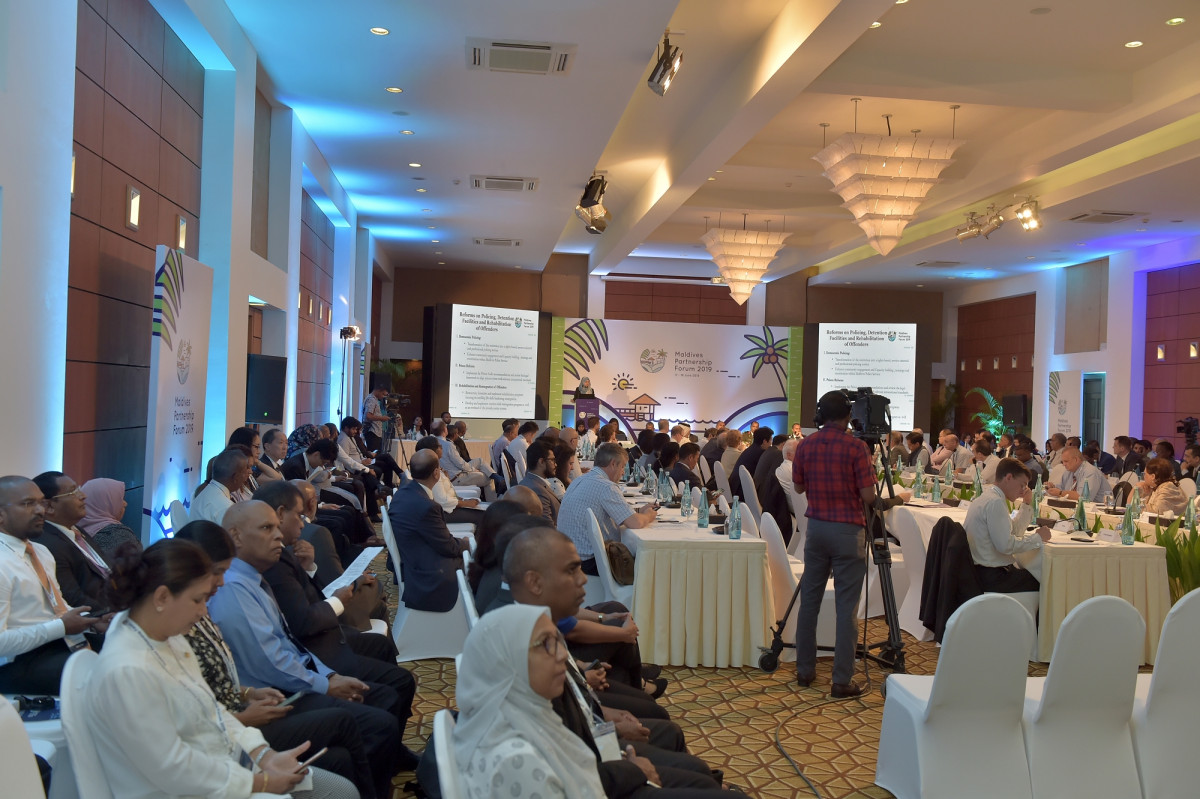 --މޯލްޑިވްސް ޕާރޓްނަރޝިޕް ފޯރަމްގެ ތެރެއިން-- ފޮޓޯ: ރައީސް އޮފީސް