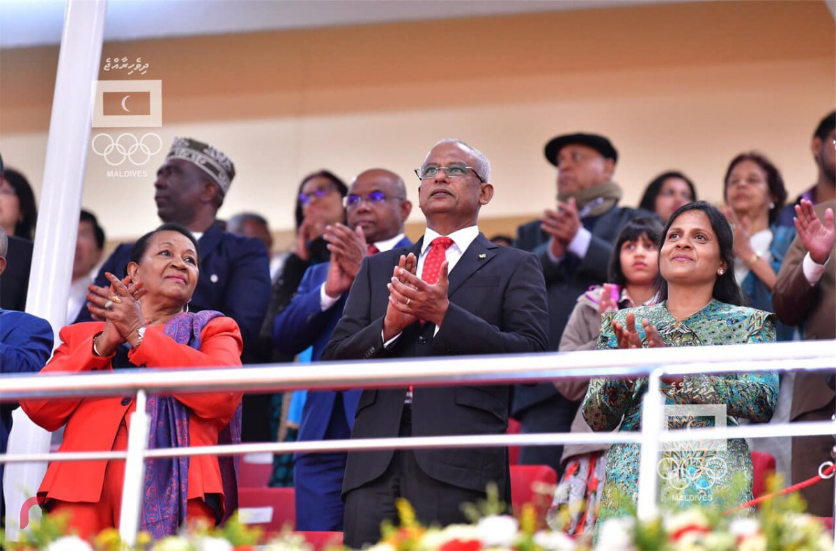 19 ޖުލައި 2019 --އިންޑިއަން އޯޝަންސް އައިލެންޑް ގޭމްސް 2019 ގެ ހުޅުވުމުގެ ރަސްމިއްޔާތުގައި ރައީސްގެ ދެކަނބަލުން- ފޮޓޯ: އައިއޯއައިޖީ މީޑިޔާޓީމް