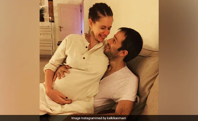 ކަލްކީއާ އޭނާގެ ލޯބިވެރިޔާ