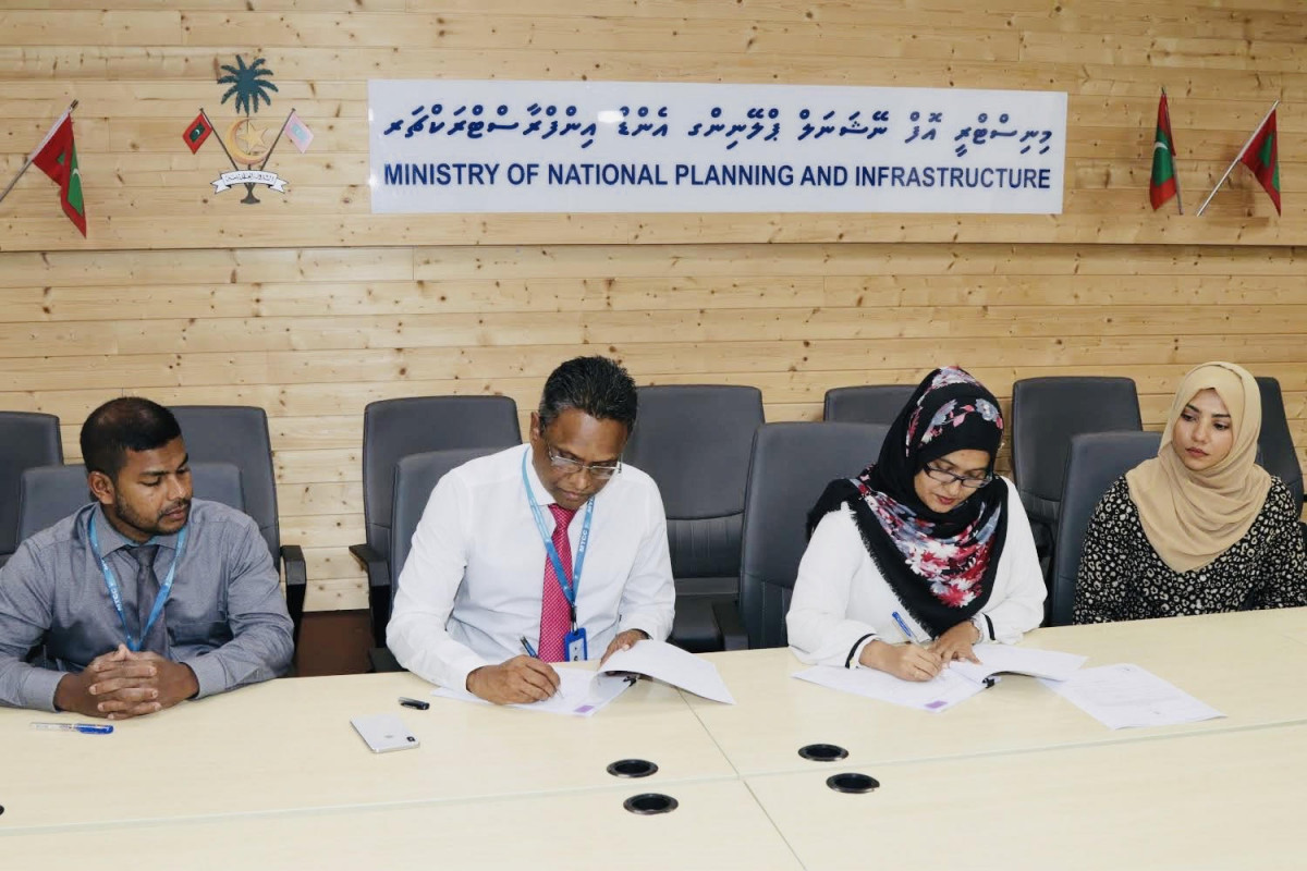 އެއްބަސްވުމުގައި ސޮއިކުރި ރަސްމިއްޔާތުގެ ތެރެއިން
