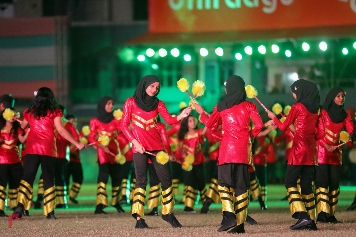 26 ޖުލައި 2019 --މިނިވަން ދުވަހުގެ ރަސްމީ ޕެރޭޑުގެ ހަރަކާތްތައް، ގަލޮޅު ދަނޑުގައި ބޭއްވި ޕެރޭޑް ޝަރަފްވެރި ކޮށްދެއްވީ ރައީސުލް ޖުމްހޫރިއްޔާ އިބްރާހިމް މުހައްމަދު ސޯލިހް-- ފޮޓޯ: ޝުއައިބް މުހައްމަދު