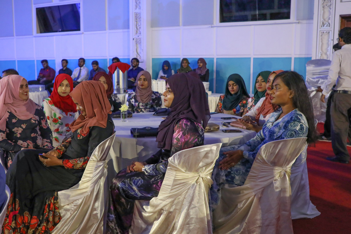 ފެނަކަ ކޯޕަރޭޝަންގެ އިންޖިނިޔަރުންގެ މަހާސިންތާ -- ފޮޓޯ : ޔޫސުފް ސޮފްވާން