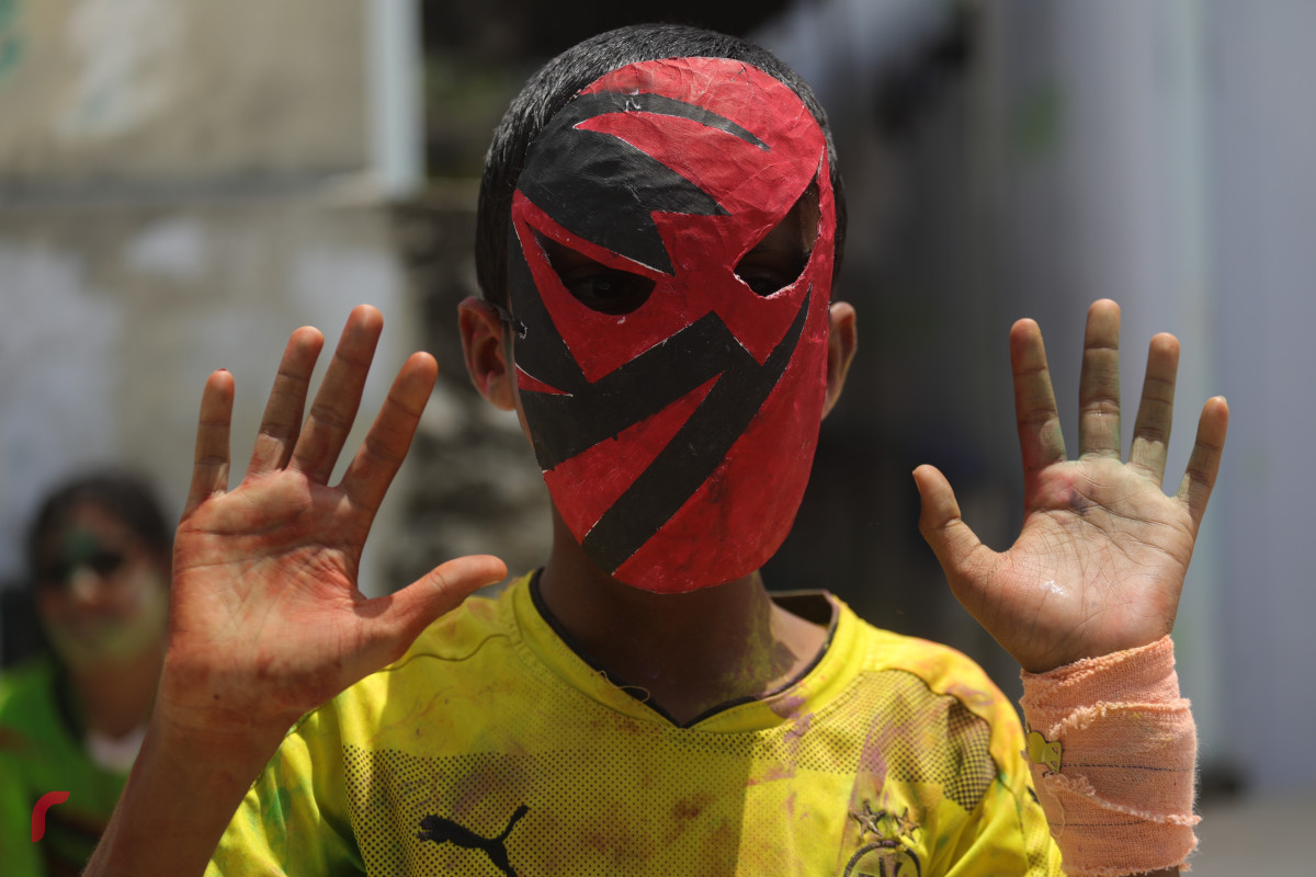 11 އޮގަސްޓު 2019/ ހއ.ހޯރަފުށި --އީދު ފާހަގަކުރުމުގެ ގޮތުން ރަށުގެ ކުދި ބޮޑު އެންމެން މަގުތަކަށް ނިކުމެ ކުލައާއި ފެން ޖަހަނީ-- ފޮޓޯ: ޝުއައިބް މުހައްމަދު