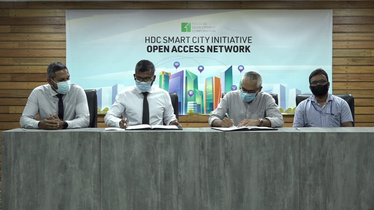 އެޗްޑީސީ އޮޕެން ނެޓްވޯކް އެކްސެސް އިނީޝިއޭޓިވްގެ ދަށުން މީޑިއާނެޓާއި އެކު ސޮއިކުރުމުގެ ރަސްމިއްޔާތުގެ ތެރެއިން