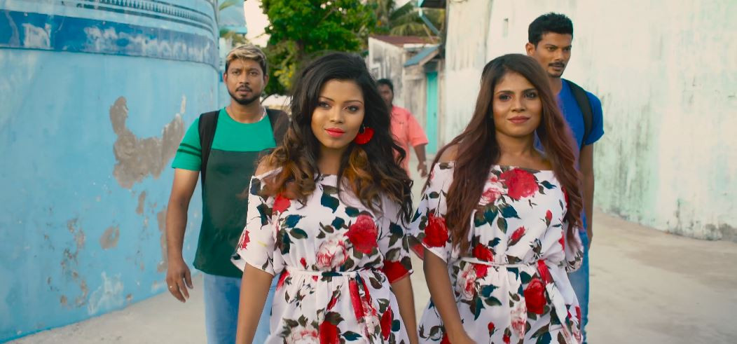 ކޮސްގިނަ މިސްޓޭކްގެ ޕޯސްޓަރެއް