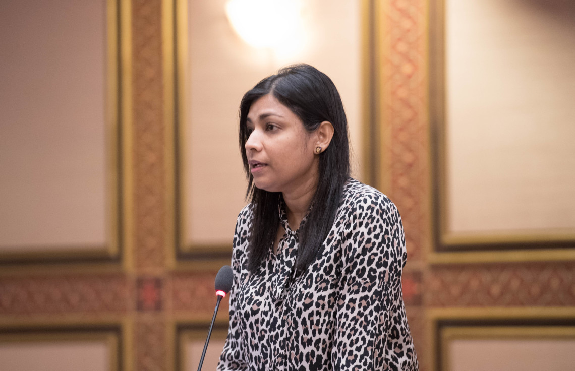 އައްޑޫ މީދޫ ދާއިރާގެ މެމްބަރ ރޮޒައިނާ އާދަމް