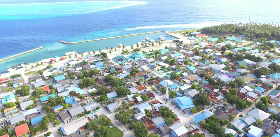 Ihavandhoo island sky view