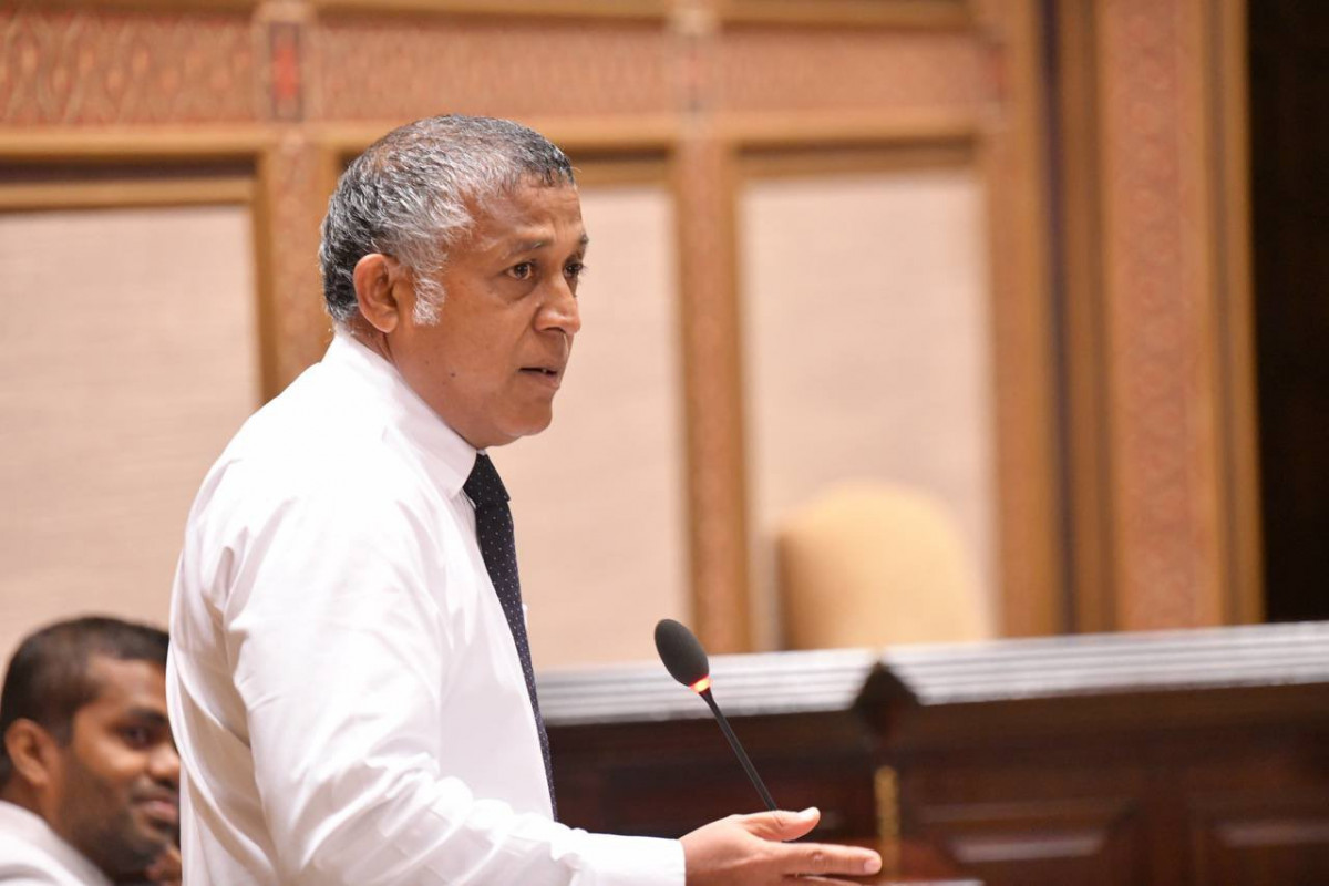 ޕްލޭނިންގ މިނިސްޓަރ އަސްލަމް މަޖިލީހުގައި ވާހަކަދައްކަވަނީ