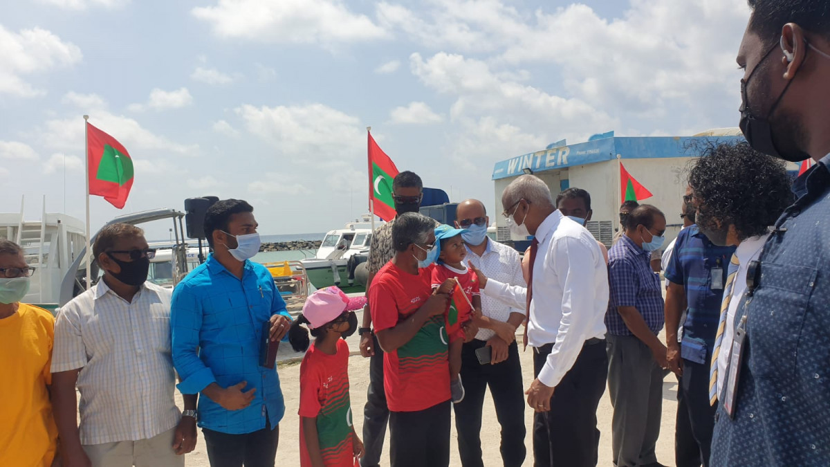 ރައީސް ސާލިހަށް ޅ. ކުރެންދޫއިން މަރުޙަބާ ދެންނެވުން