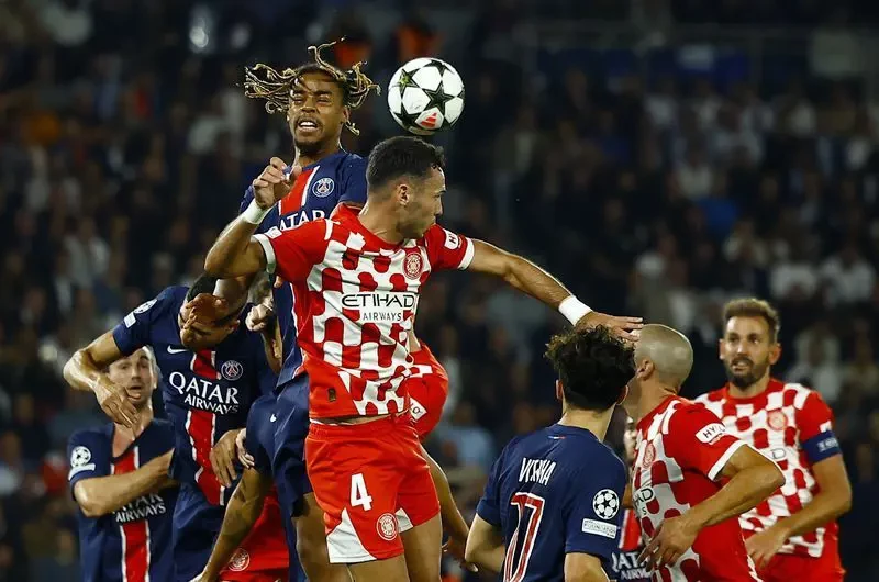 ޕީއެސްޖީ އާއި ޖިރޯނާ ކުޅުނު މެޗުގެ ތެރެއިން