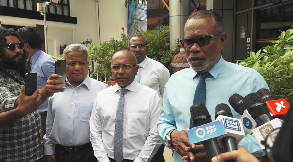 ޑިރެކްޓަރ ޖެނެރަލް އޮފް ޓްރާންސިޝަން އަދި ޕީއެންސީގެ ޗެއާޕާސަން އަބްދުރަހީމް އަބްދުﷲ ވާހަކަފުޅު ދައްކަވަނީ