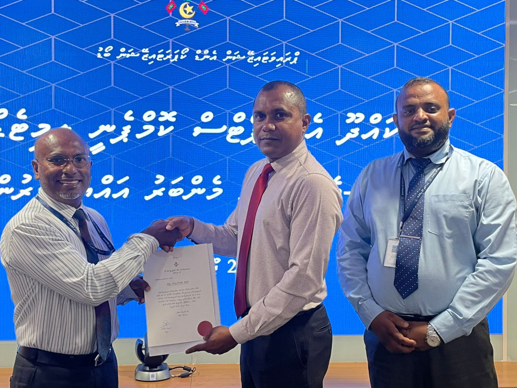 ކައްދޫ އެއަރޕޯޓް ކޮމްޕެނީ ލިމިޓެޑުގެ ޑިރެކްޓަރުންގެ ބޯޑަށް ކާނަލް އަހުމަދު ޝަރީފް އައްޔަންކުރެއްވުން