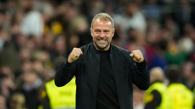 ބާސެލޯނާގެ ކޯޗު ހަންސީ ފްލިކް