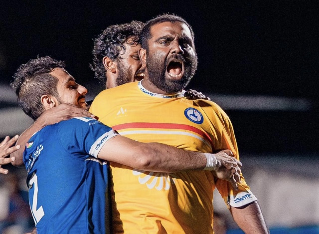 ފައިނަލަށް ދިއުމުން ނައިފަރު ކުޅުންތެރިން އުފާ ފާޅުކުރަނީ